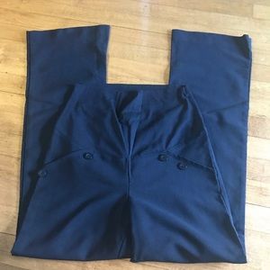 Tess maternity dress pants small